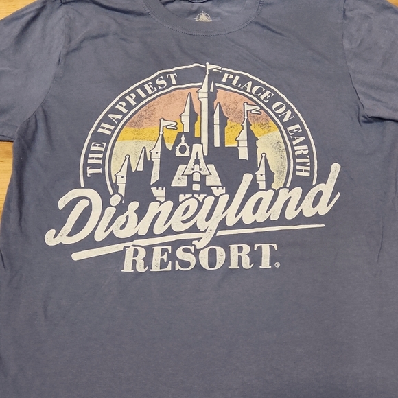 Disneyland tee shirt - Picture 4 of 6
